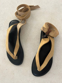 Thumbnail for Danny Sandal