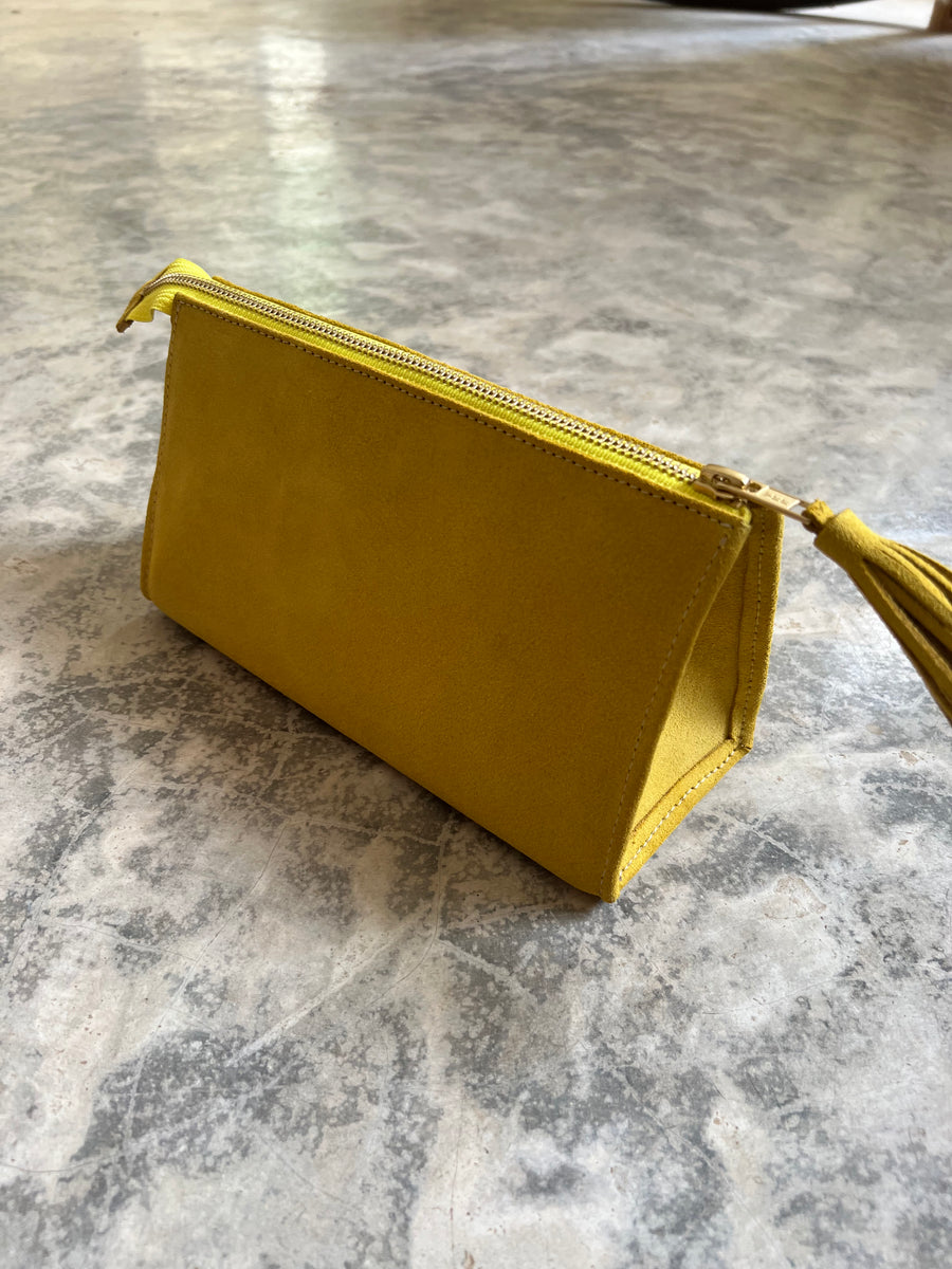 Mustard best sale clutch bag